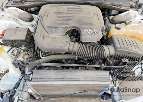 2021 Dodge Challenger Sxt z USA, uszkodzony, nr VIN 2C3CDZAG7MH552537